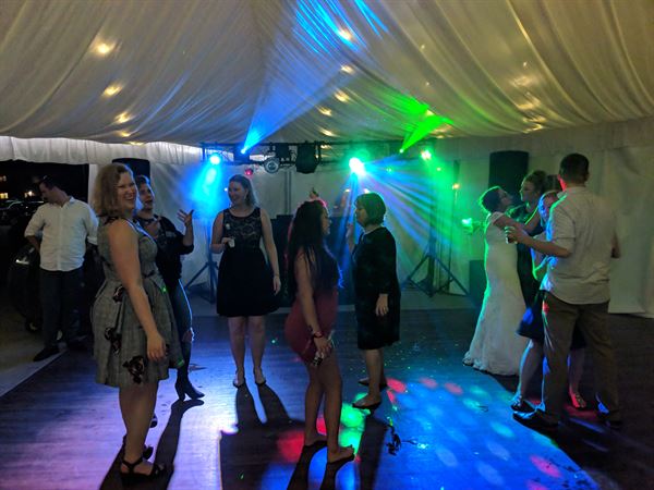 Pro Mobile DJs & Photo Booth