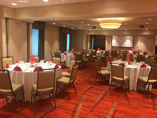 Hilton Garden Inn Falls Church