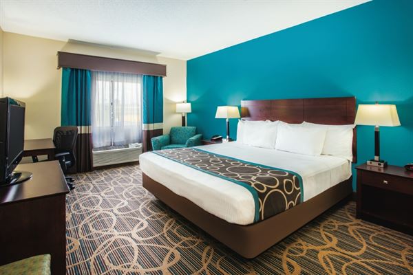 La Quinta Inn & Suites