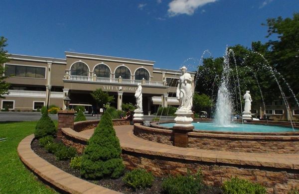 Villa Roma Resort And Conference Center