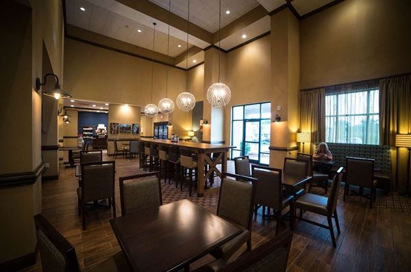 Hampton Inn & Suites Hartsville