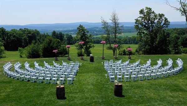 Whispering Oaks Vineyard