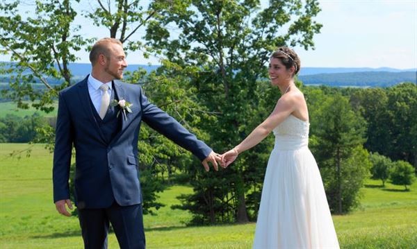 Whispering Oaks Vineyard