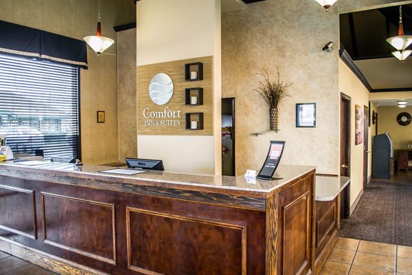 Comfort Inn & Suites