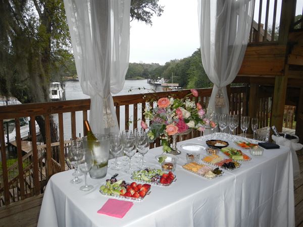 Elegance On The Bayou