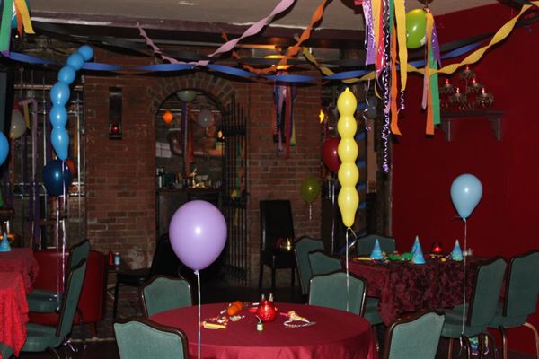 Merchants Cafe and Saloon