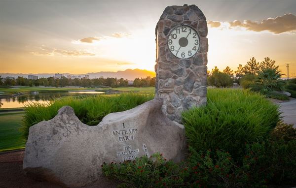 Desert Pines Golf Club