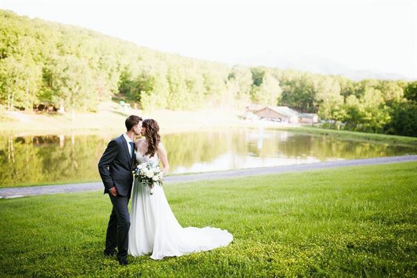 Brenwood Lake Weddings