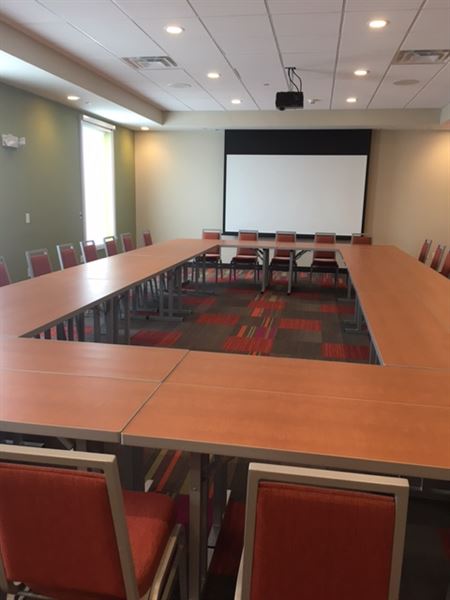 Home2 Suites by Hilton Youngstown