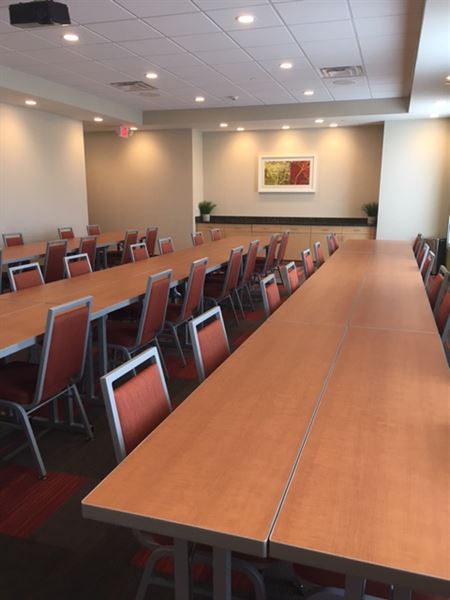 Home2 Suites by Hilton Youngstown