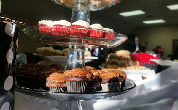 Cake-N-Que Catering, LLC