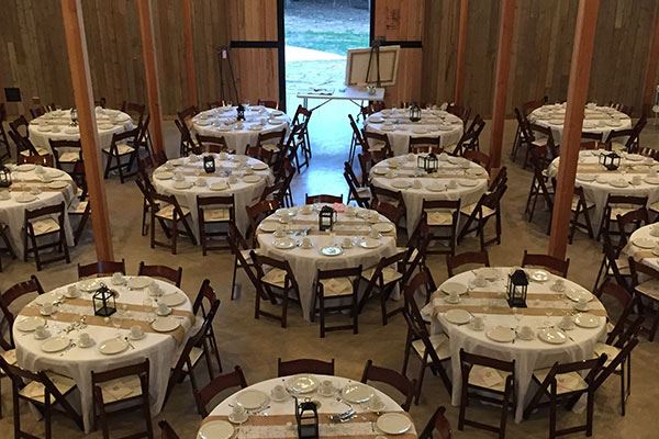 Whispering Oaks Wedding Venue