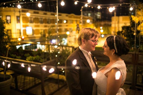 Uncommon Ground-Edgewater