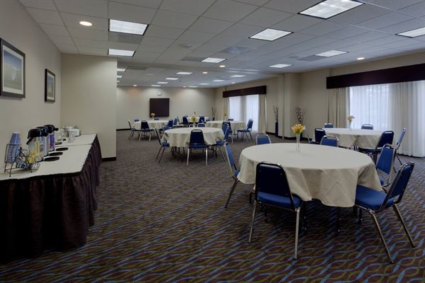 Holiday Inn Express BWI Airport West