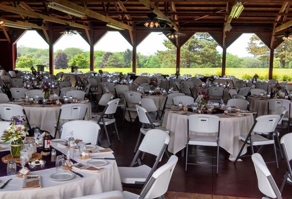 Red Barn Events at Twin Lakes Country Club