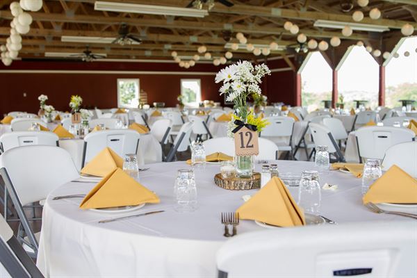 Red Barn Events at Twin Lakes Country Club