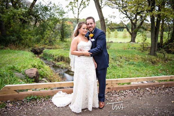 Red Barn Events at Twin Lakes Country Club
