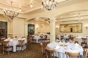 The Grand Fleur de Lis Room