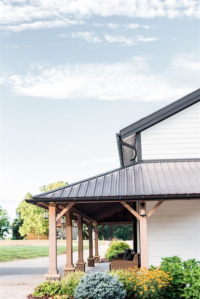 The Barn at Summerfield Farms