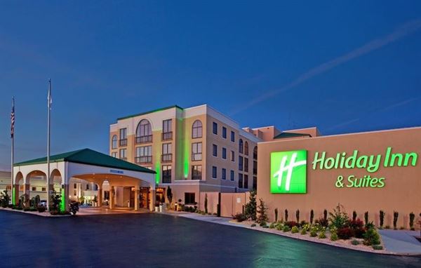 Holiday Inn Hotel & Suites Springfield