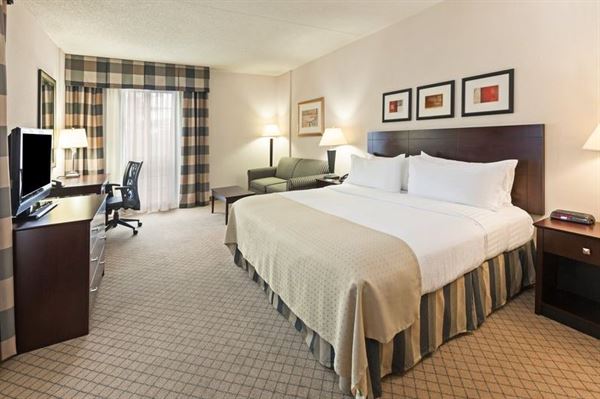 Holiday Inn Hotel & Suites Springfield
