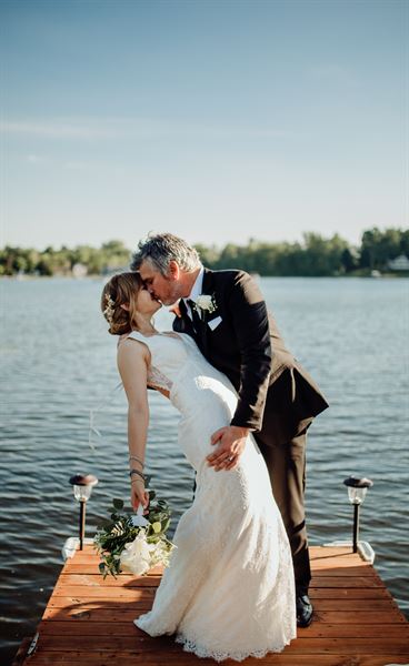 Alyssa DenHartigh Photography