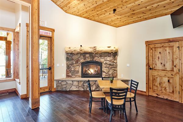 Parrett Mountain Cellars