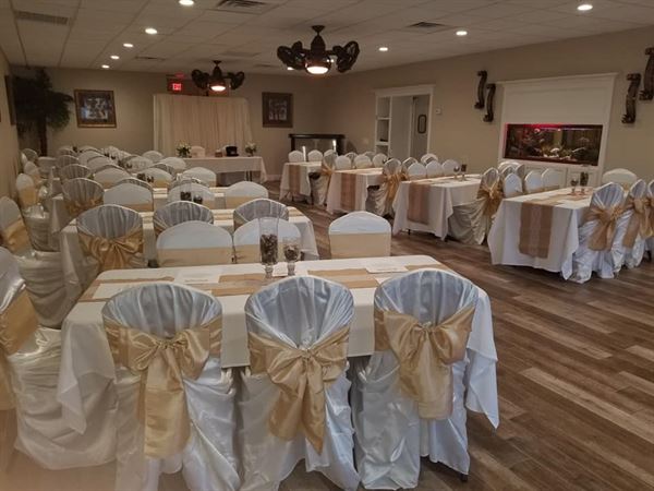 Peppers Steak and Seafood