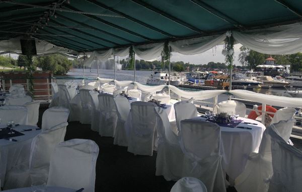 Liftlock & The River Boat Cruises