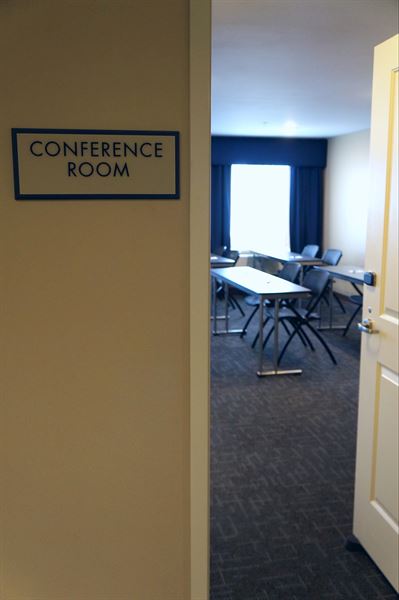 GrandStay Hotel & Suites, Mount Horeb-Madison