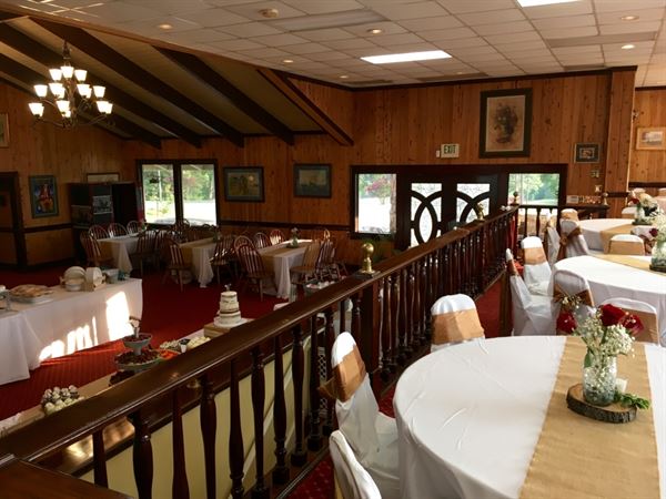 Cumberland Lake Lodge