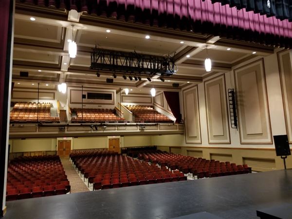 The Historic Holmes Theater