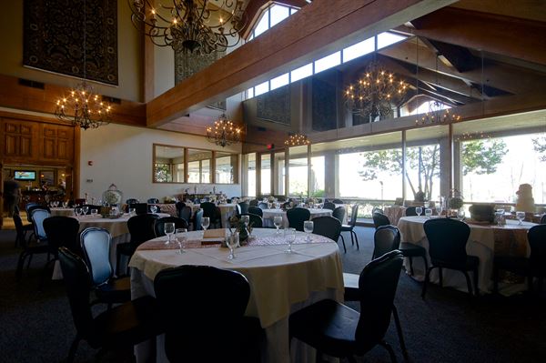 Hollytree Country Club