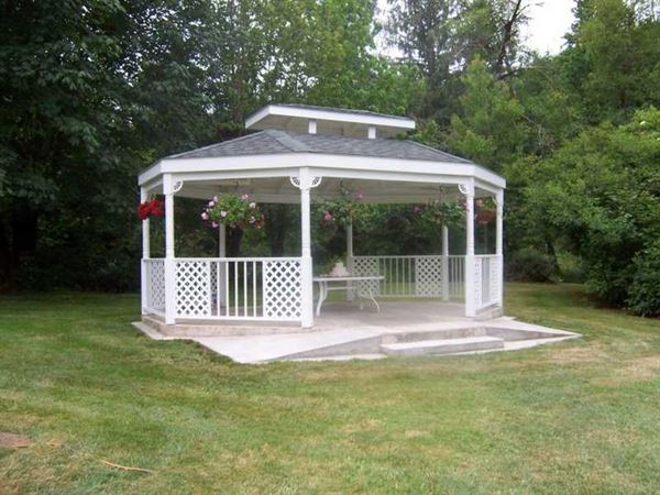 Star Attractions and Events