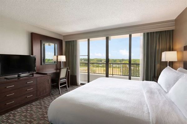 Embassy Suites by Hilton Jacksonville Baymeadows