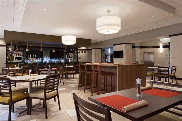 Embassy Suites by Hilton Jacksonville Baymeadows