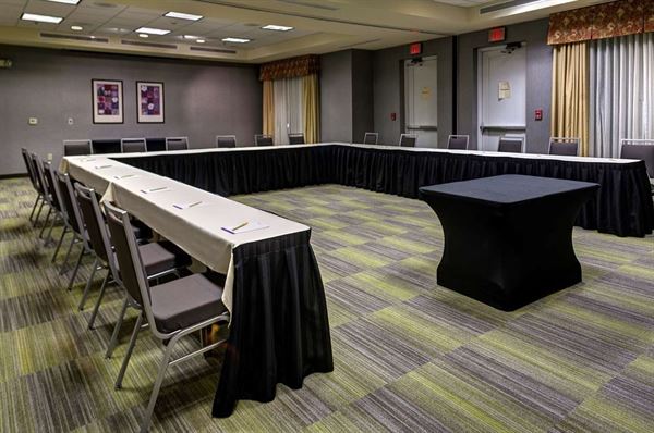 Hilton Garden Inn Overland Park