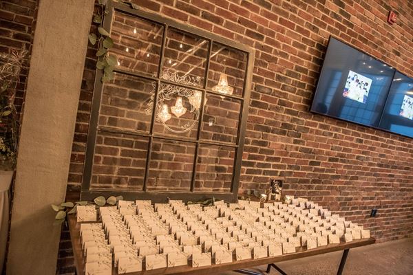 EWG - Eglinton West Gallery