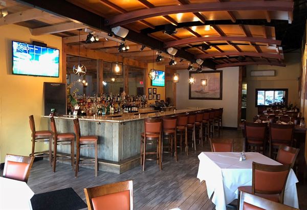 Paella Restaurant & Wine Bar