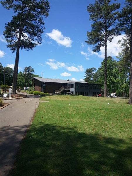 Woodward Golf & Country Club