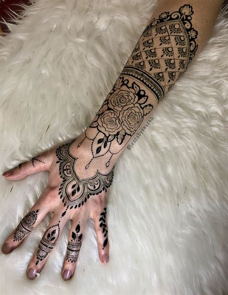 swarah henna art