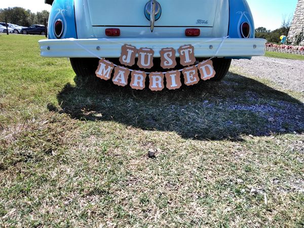 Charles' Vintage Limousine Service, LLC