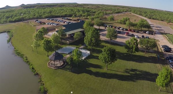 Cain's Cove on Lake Nasworthy