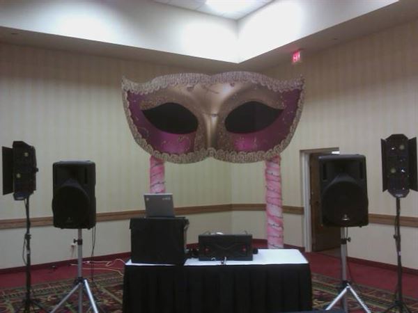 DJ Kevin McKee KMC Entertainment