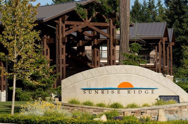 Sunrise Ridge Waterfront Resort
