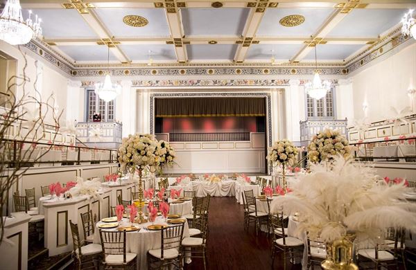 The Lafayette Grande