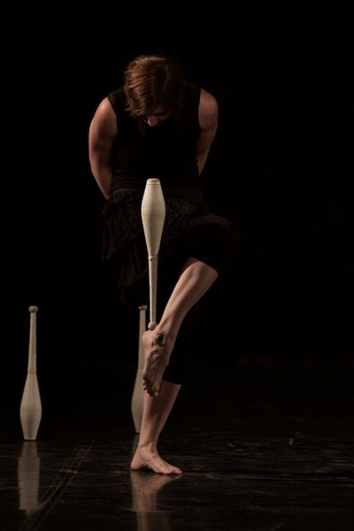 Anni Küpper - Juggler & Performer