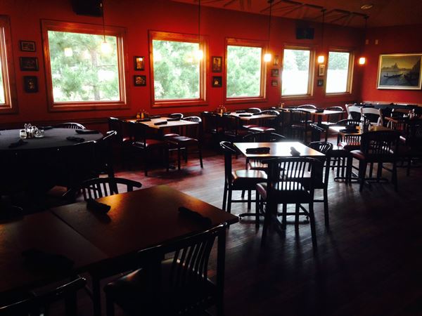 Maucieri's Italian Bistro, Bar & Deli