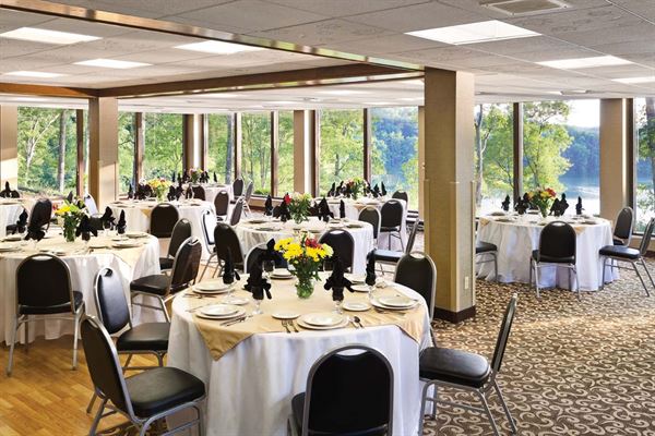 Burr Oak State Park Lodge