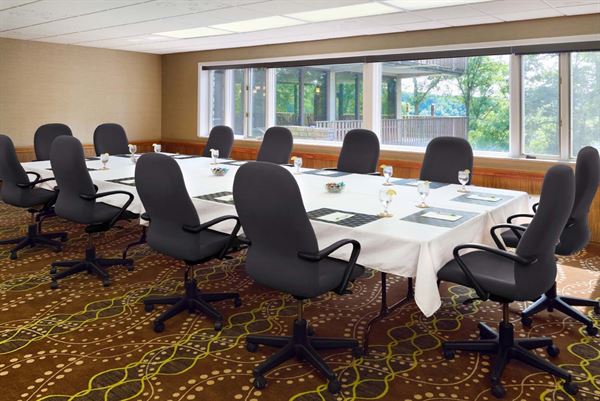 Burr Oak State Park Lodge